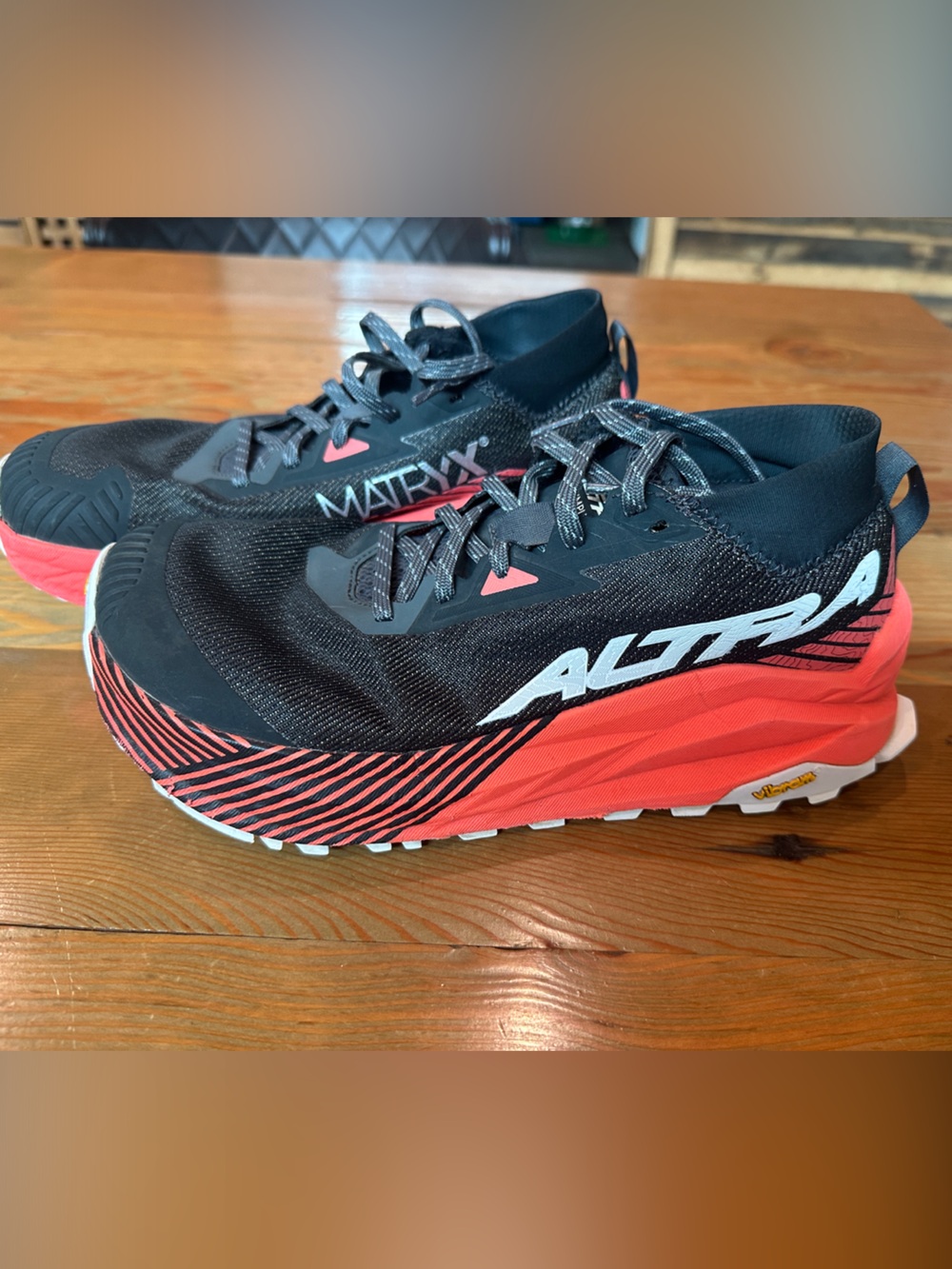 Altra Women’s Olympus 275 Trail Running Shoes - size 9 black and coral
